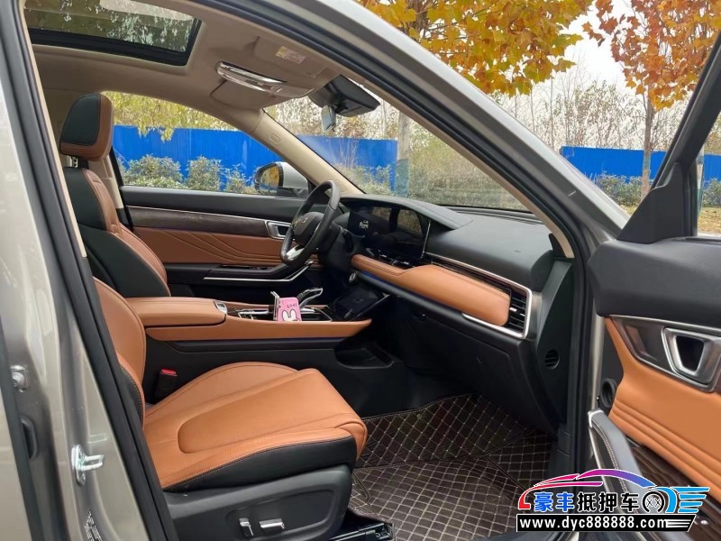 23年奔腾T99轿车抵押车出售