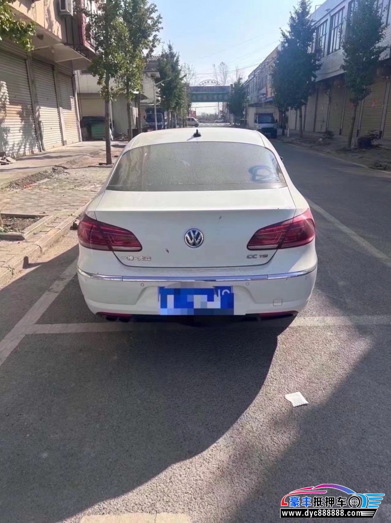 14年大众CC轿车抵押车出售
