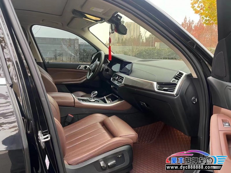 20年宝马X1轿车抵押车出售