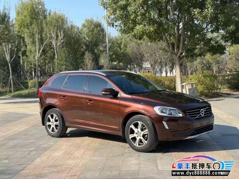 13年沃尔沃XC60轿车抵押车出售