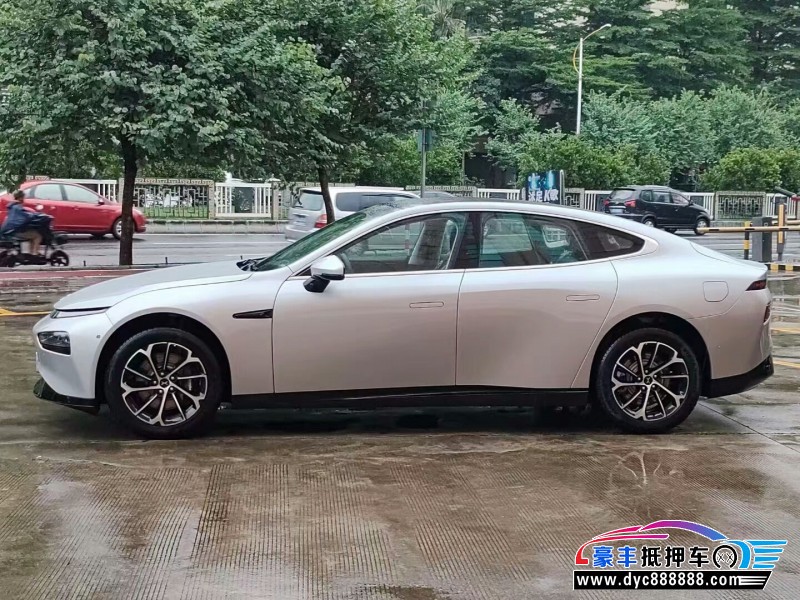 23年小鹏汽车P7轿车抵押车出售