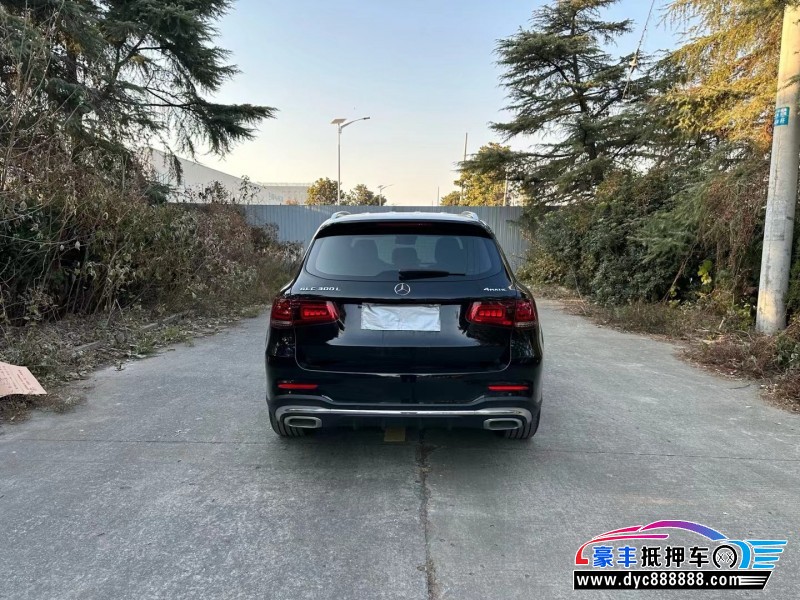 22年奔驰GLCSUV抵押车出售