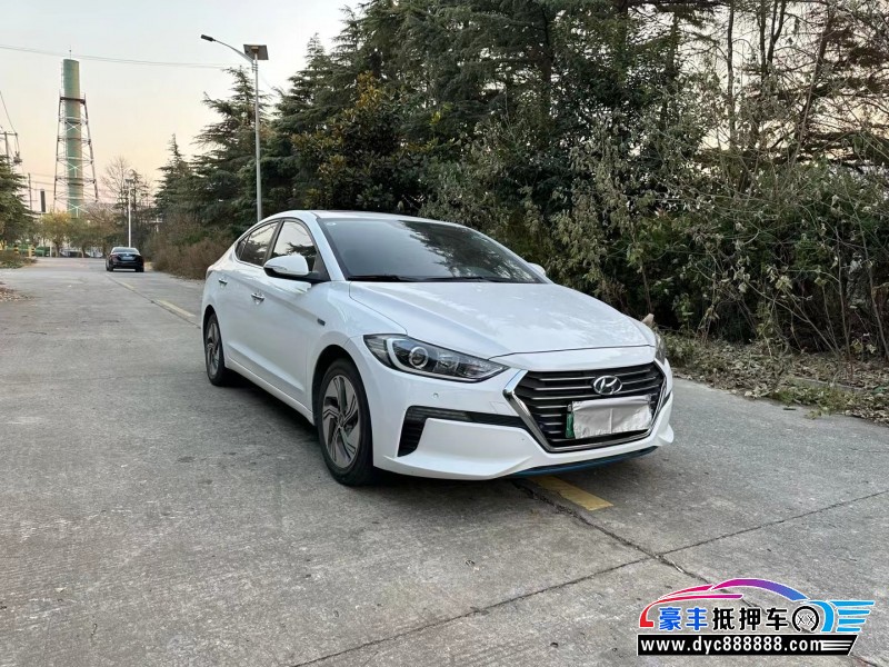 21年现代领动轿车抵押车出售