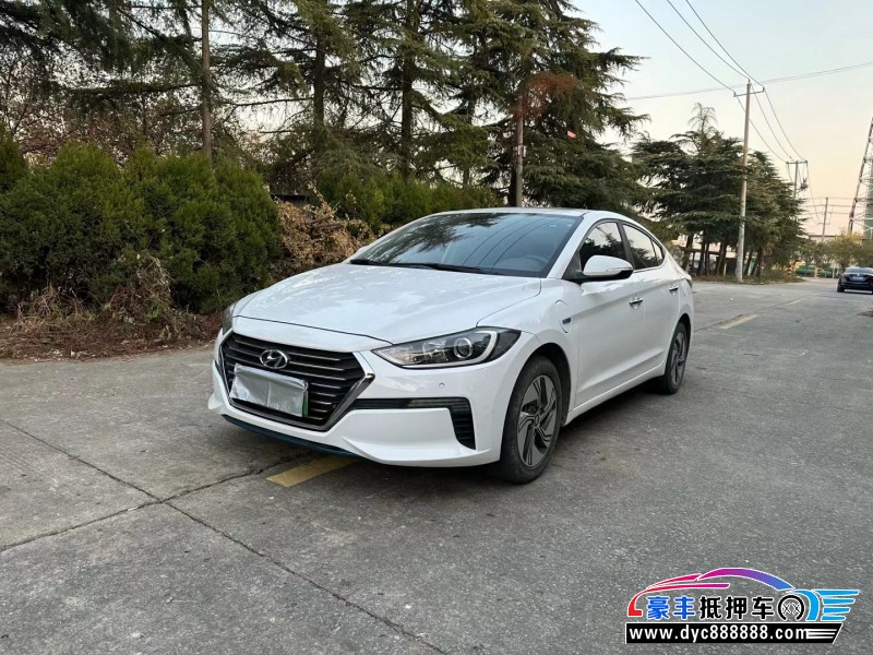 21年现代领动轿车抵押车出售