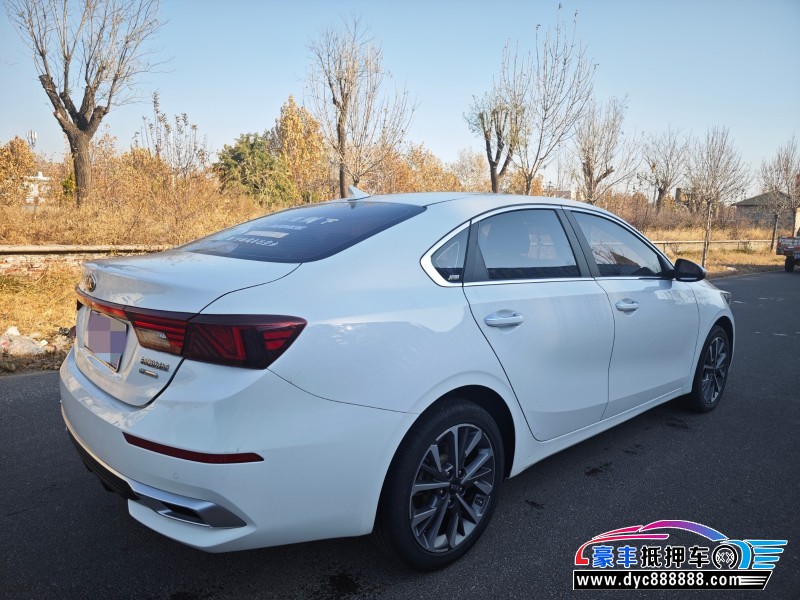 21年起亚K3轿车抵押车出售