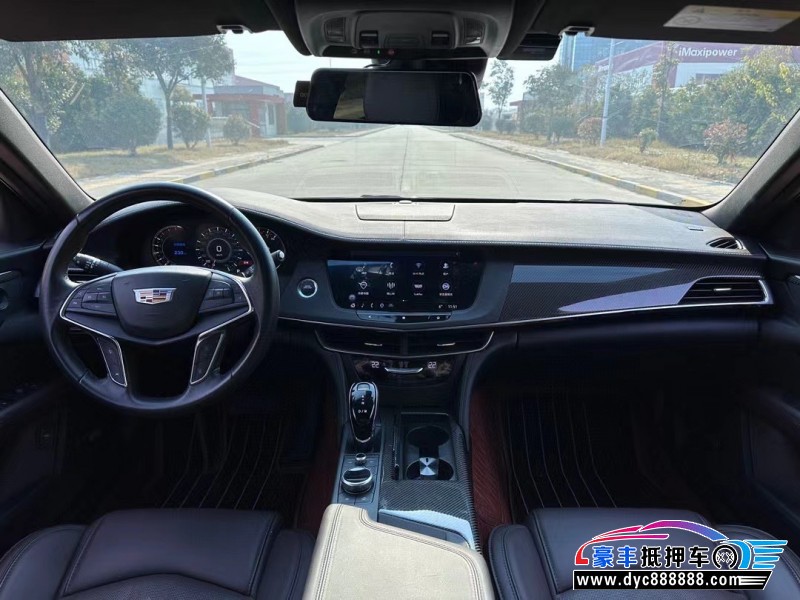 22年凯迪拉克CT6轿车抵押车出售