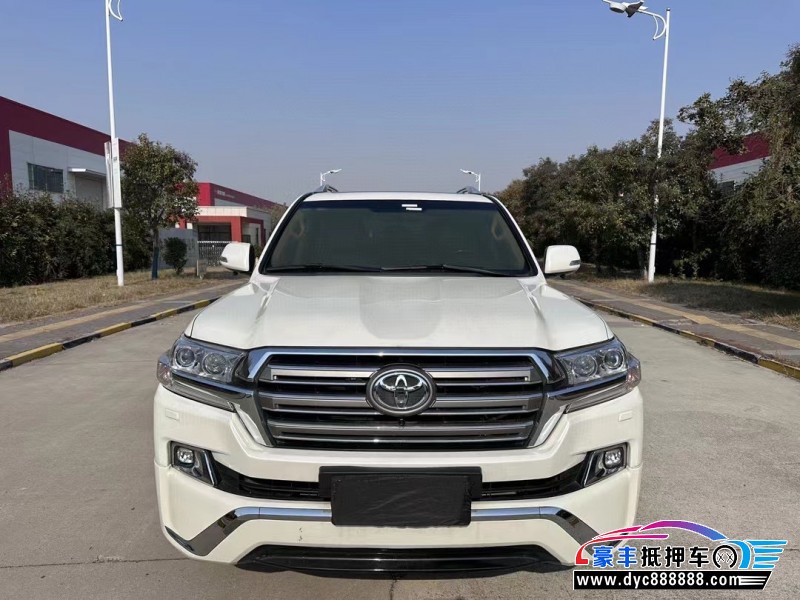18年丰田兰德酷路泽轿车抵押车出售