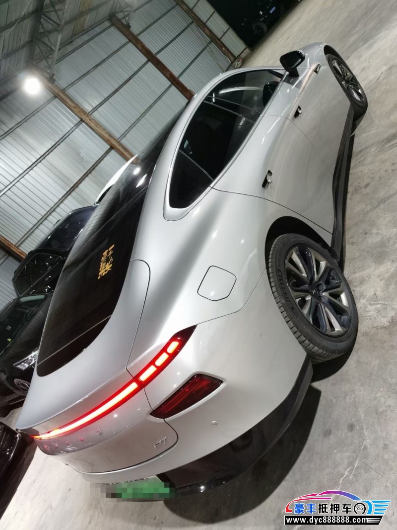 21年小鹏汽车P7轿车抵押车出售