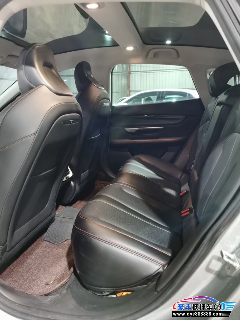 21年小鹏汽车P7轿车抵押车出售