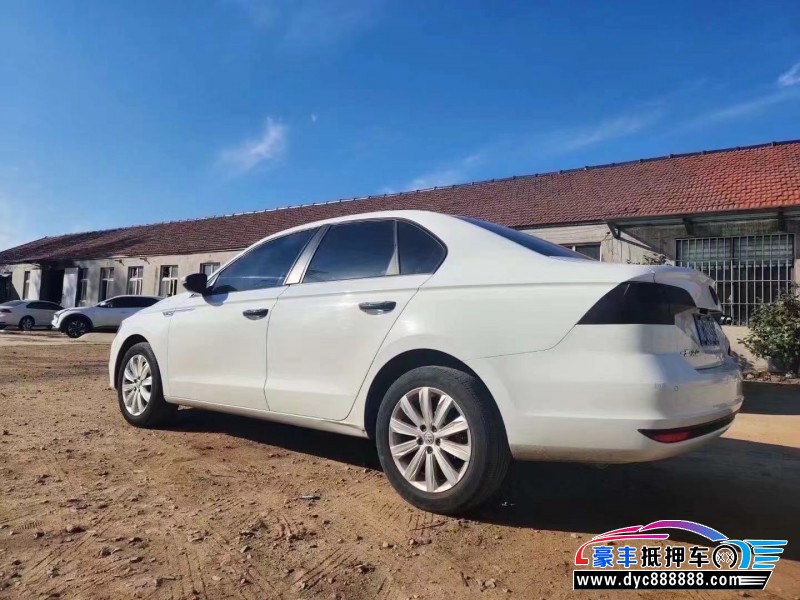 20年大众宝来轿车抵押车出售