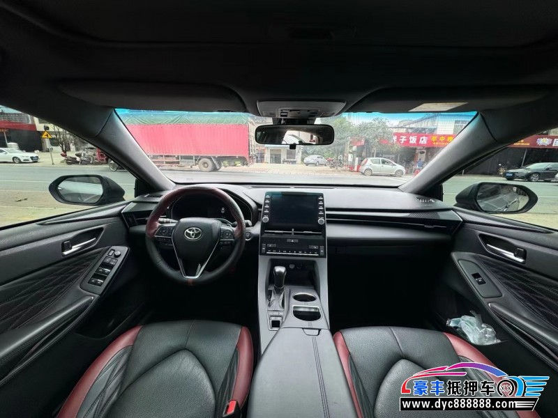 20年丰田亚洲龙轿车抵押车出售