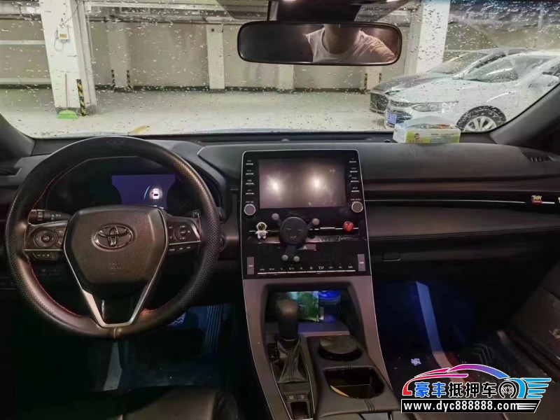 22年丰田亚洲龙轿车抵押车出售