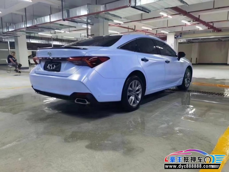 22年丰田亚洲龙轿车抵押车出售