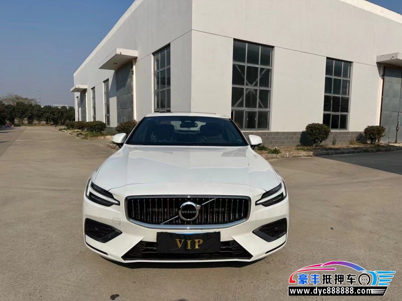 23年沃尔沃S60轿车抵押车出售