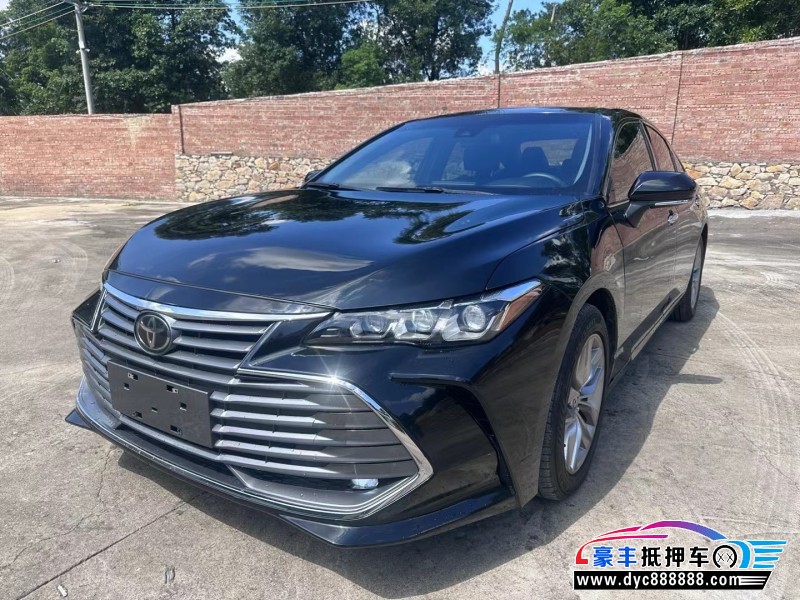 20年丰田亚洲龙轿车抵押车出售