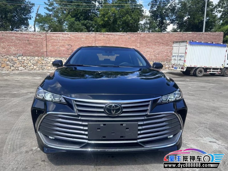 20年丰田亚洲龙轿车抵押车出售
