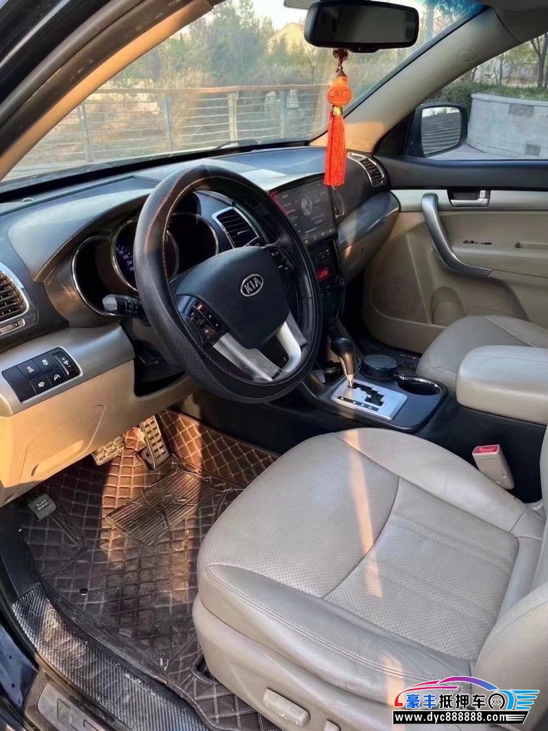 12年起亚索兰托SUV抵押车出售