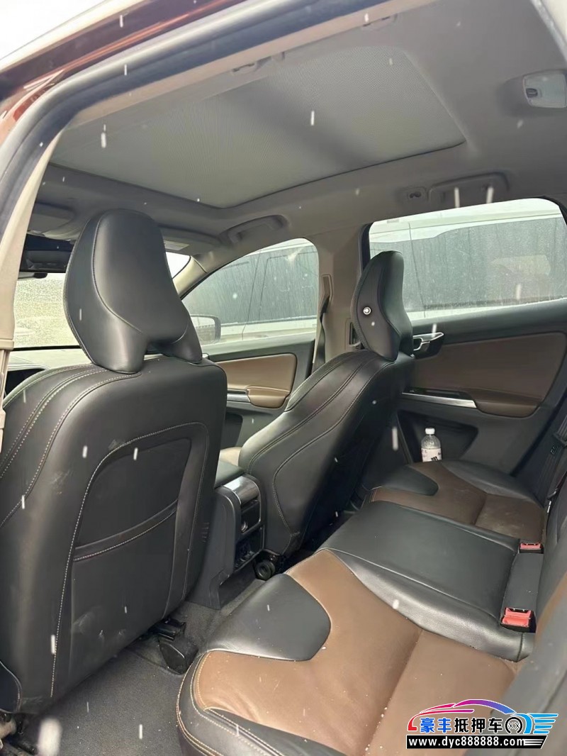 16年沃尔沃XC60SUV抵押车出售
