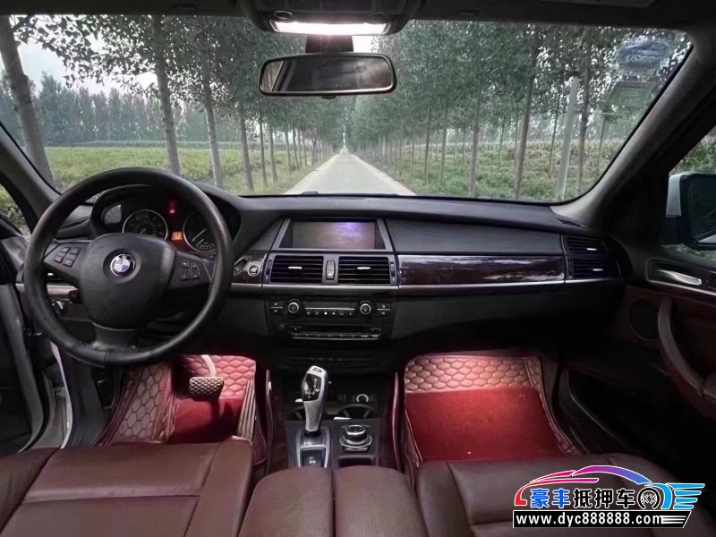 13年宝马X5SUV抵押车出售