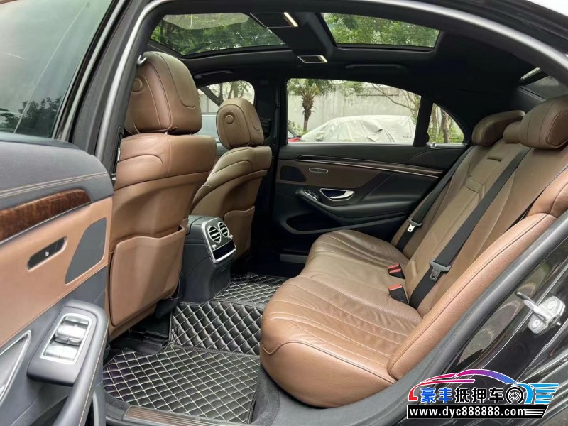 19年奔驰S轿车抵押车出售