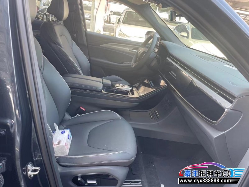 23年极狐阿尔法S轿车抵押车出售