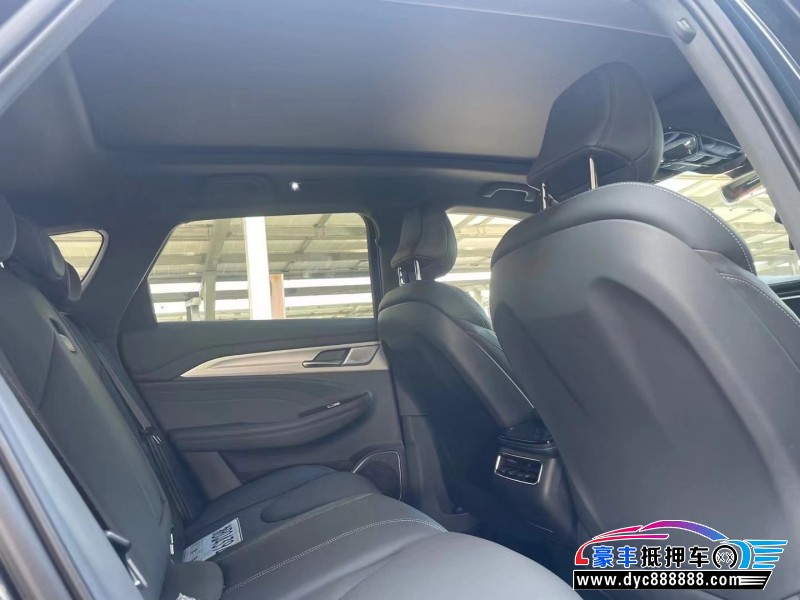 23年极狐阿尔法S轿车抵押车出售