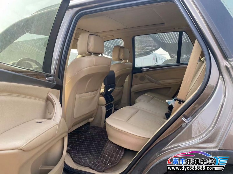 11年宝马X5轿车抵押车出售