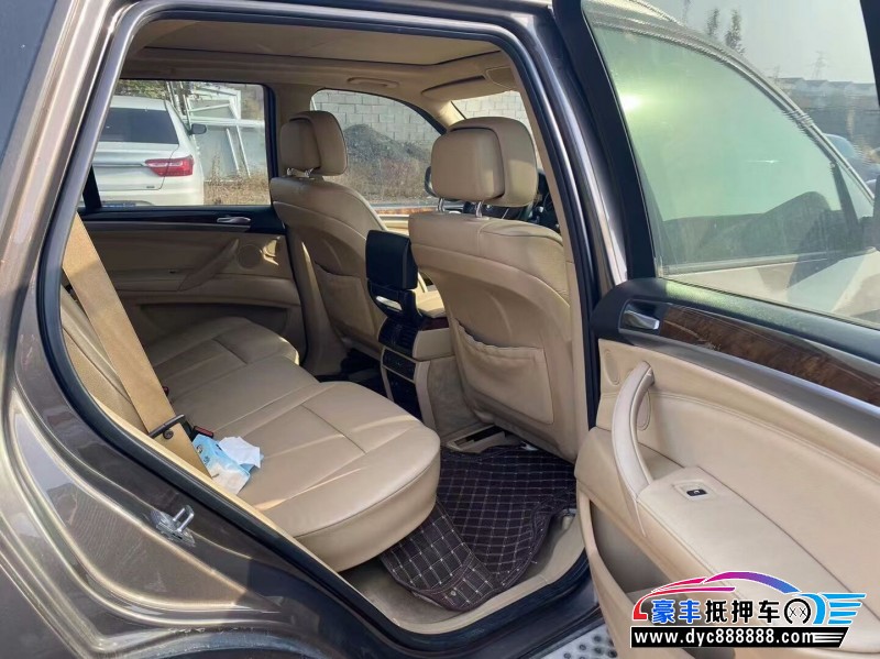 11年宝马X5轿车抵押车出售