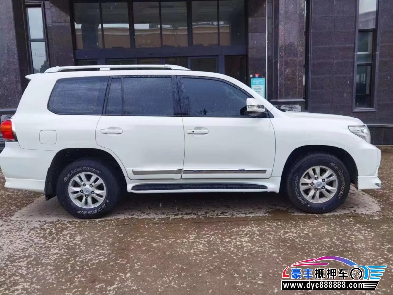 15年丰田兰德酷路泽轿车抵押车出售