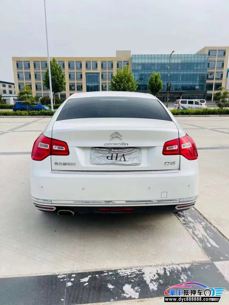 17年雪铁龙C5轿车抵押车出售