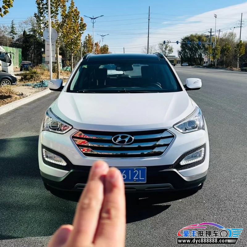 15年现代ix35轿车抵押车出售