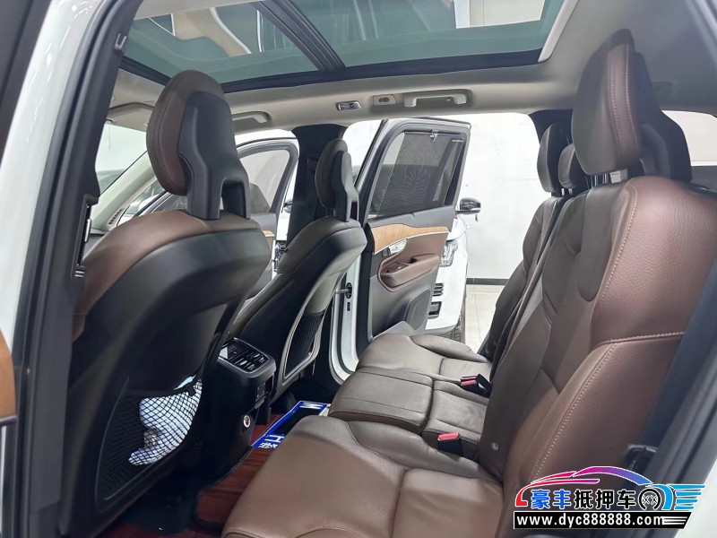 20年沃尔沃XC90轿车抵押车出售