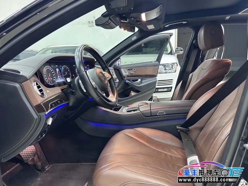 19年奔驰S轿车抵押车出售