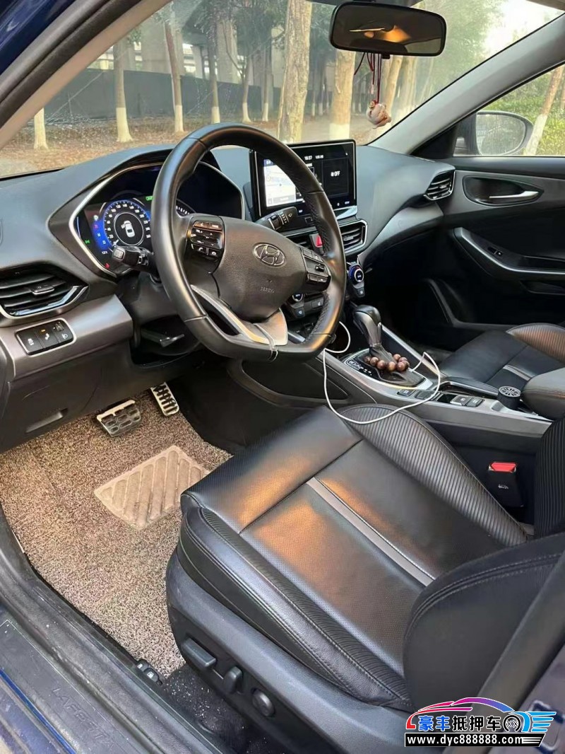 19年现代菲斯塔轿车抵押车出售