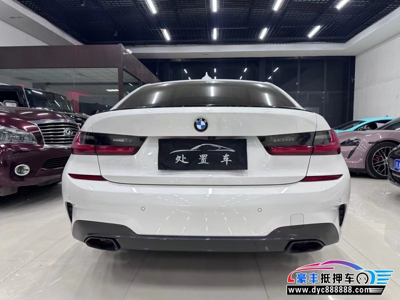 20年宝马3系轿车抵押车出售