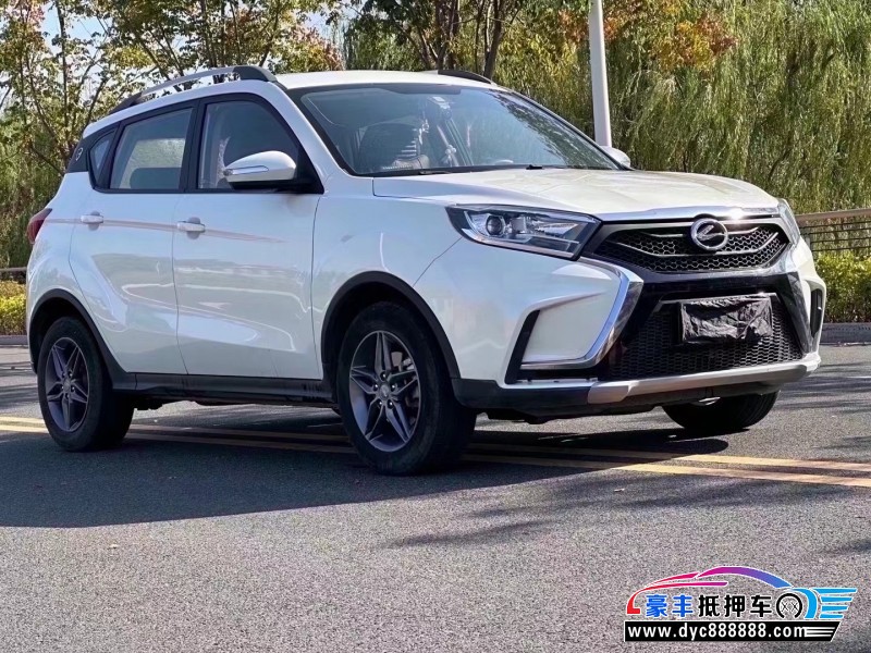 17年陆风X2轿车抵押车出售