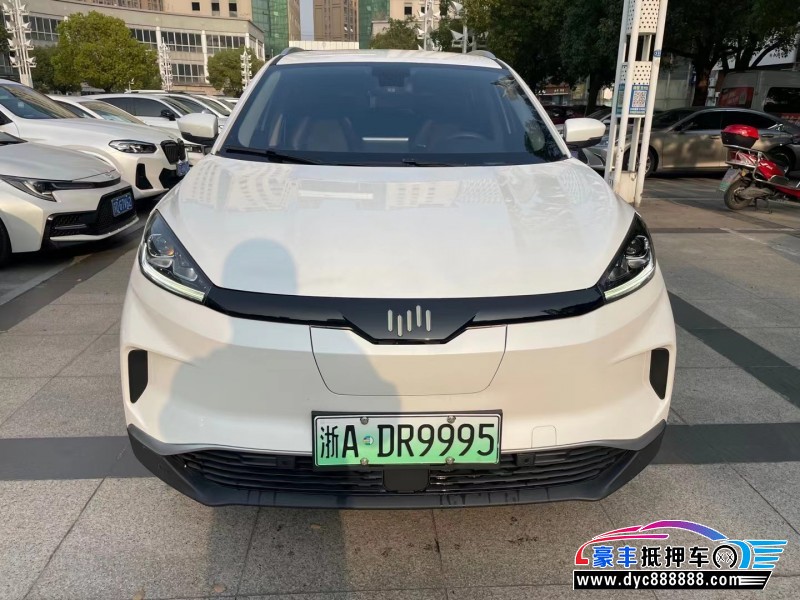 21年威马汽车ex5轿车抵押车出售