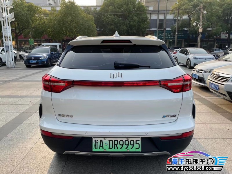 21年威马汽车ex5轿车抵押车出售