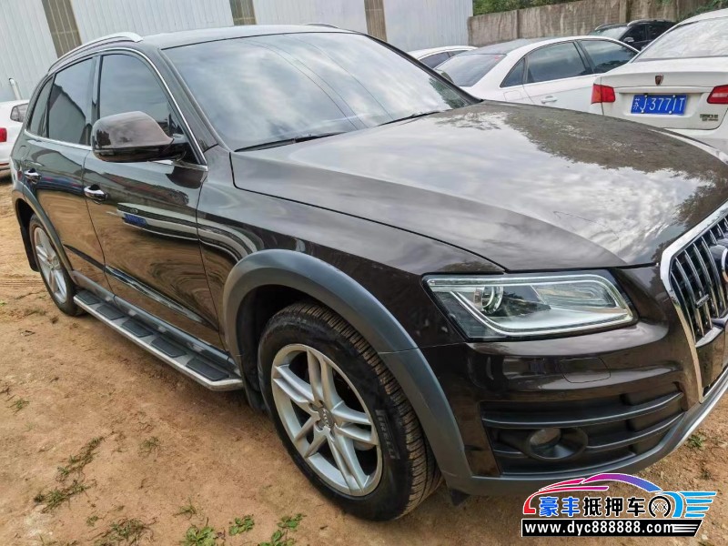 17年奥迪Q5轿车抵押车出售