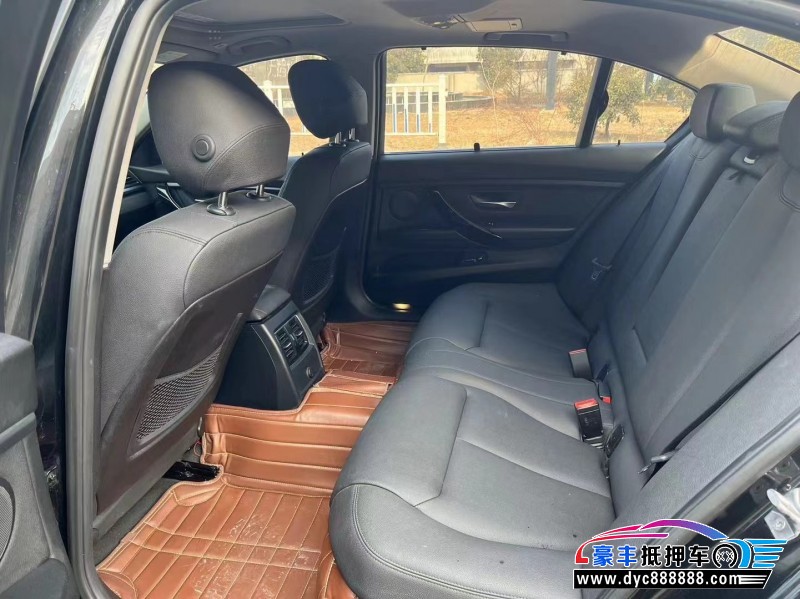 17年宝马3系轿车抵押车出售