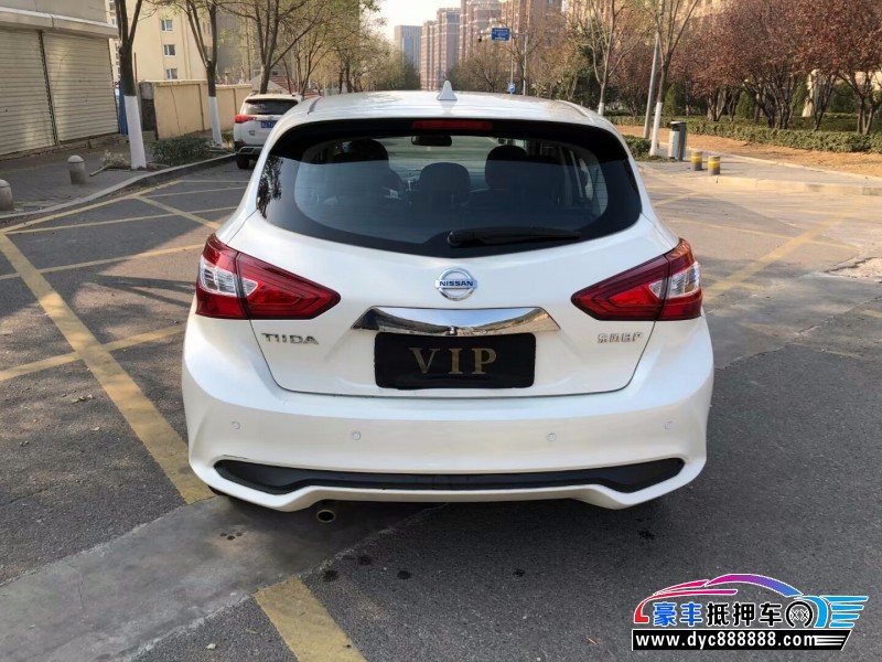 22年日产骐达轿车抵押车出售