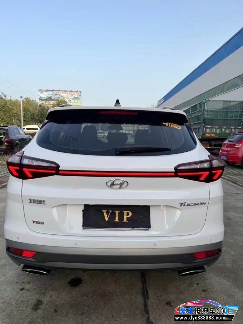 19年现代途胜轿车抵押车出售