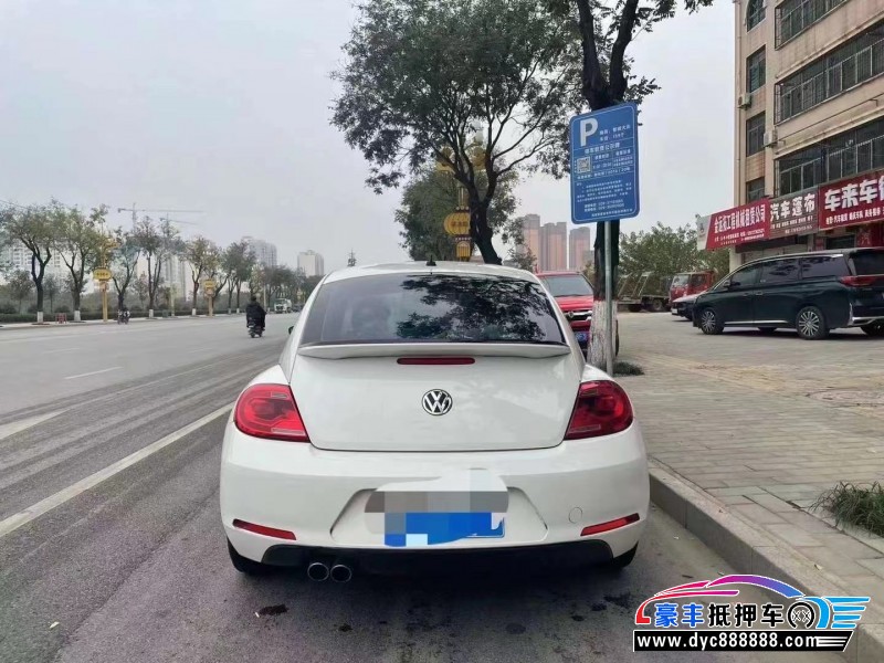 14年大众甲壳虫轿车抵押车出售