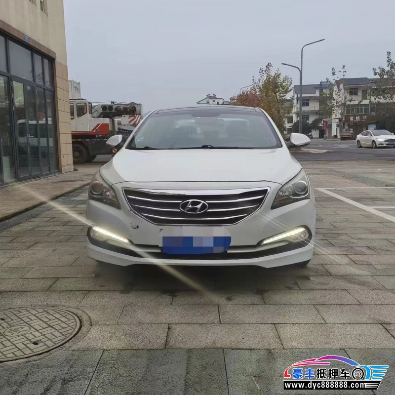 16年现代名图轿车抵押车出售