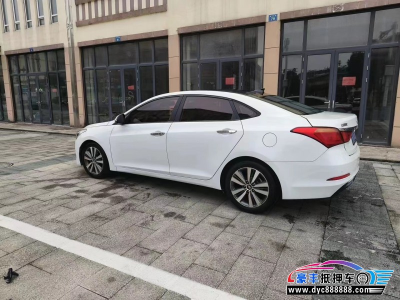 16年现代名图轿车抵押车出售