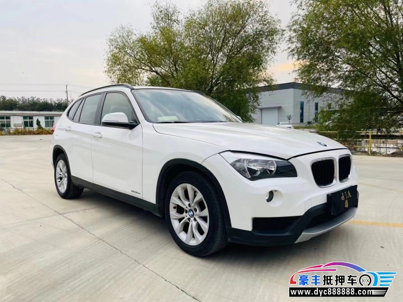 13年宝马X1SUV抵押车出售