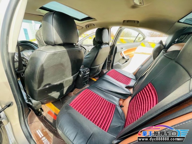 15年别克君威轿车抵押车出售