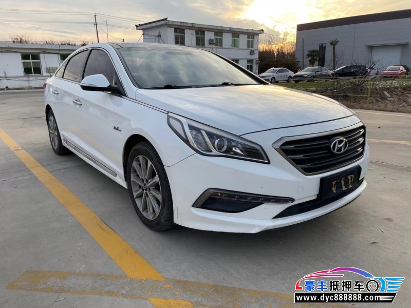 15年现代索纳塔九轿车抵押车出售