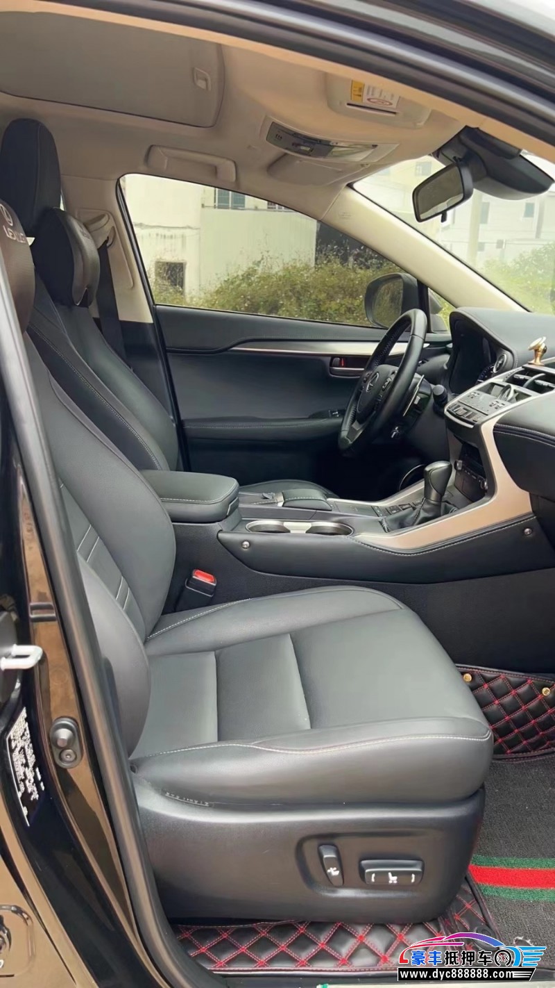 22年雷克萨斯NX轿车抵押车出售