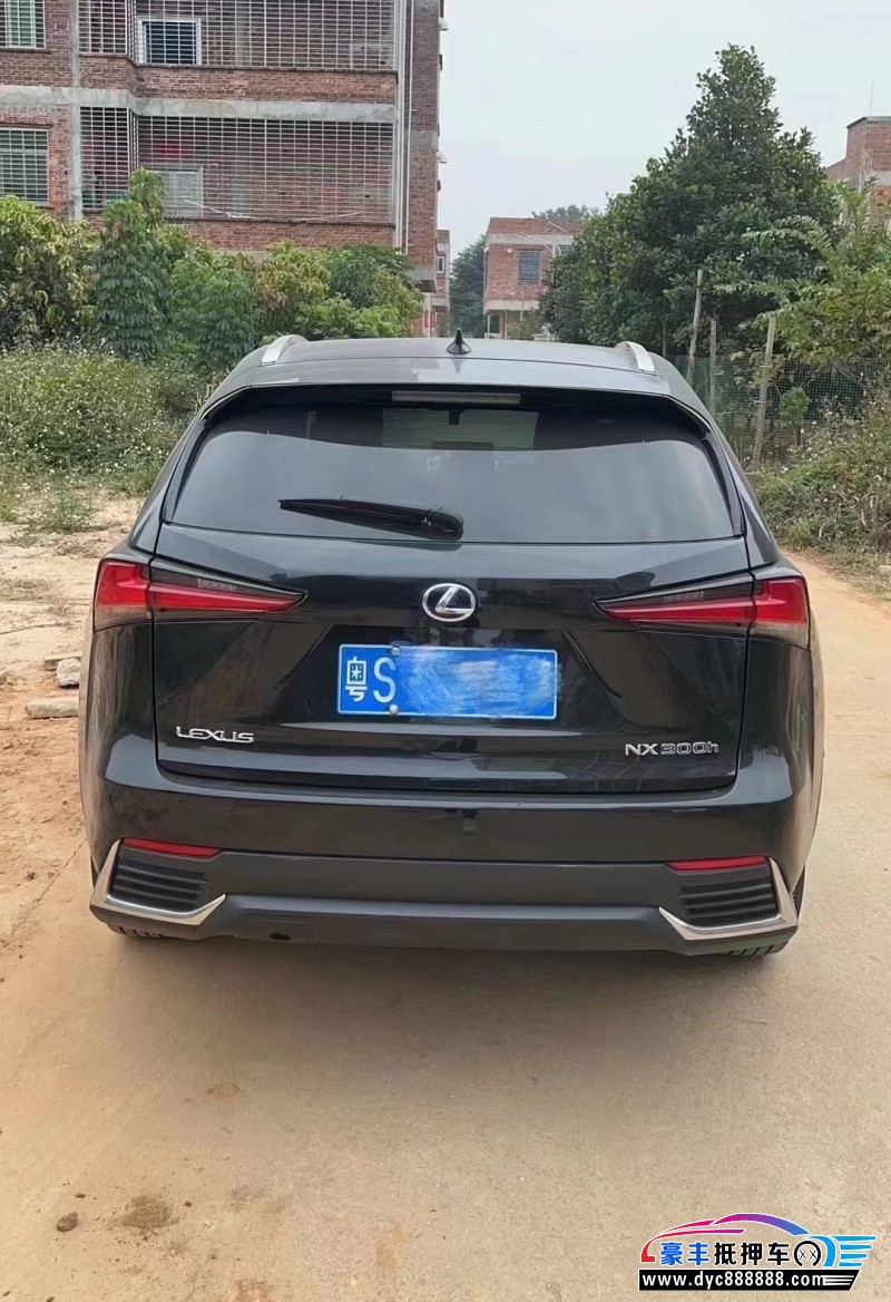22年雷克萨斯NX轿车抵押车出售